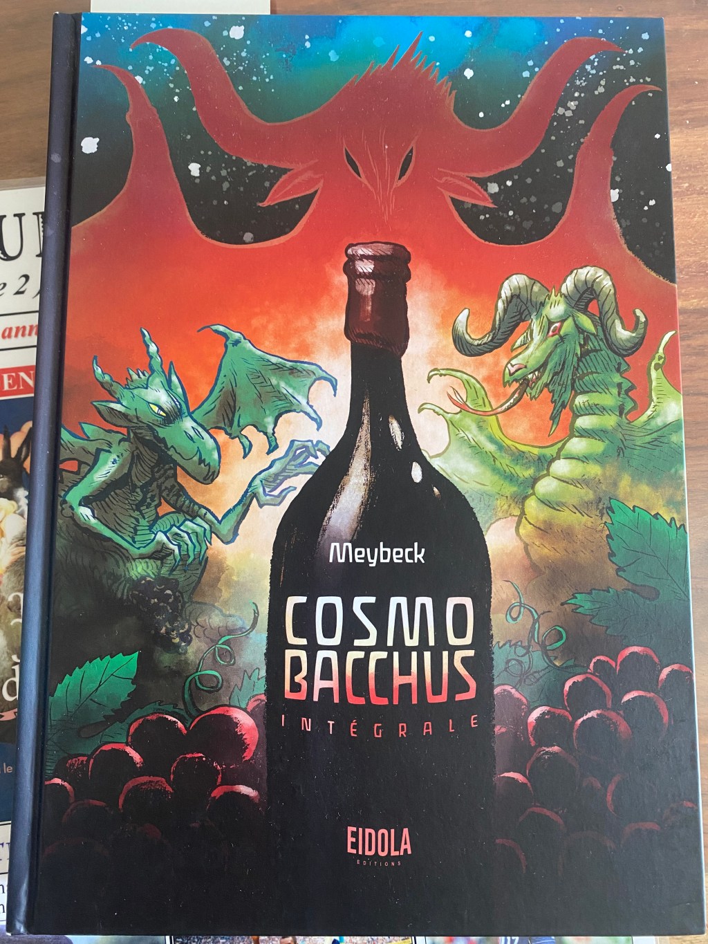 Cosmobacchus de Meybeck : une plongée fascinante et drôle dans le monde ésotérique de la biodynamie et du vin&nbsp;nature.